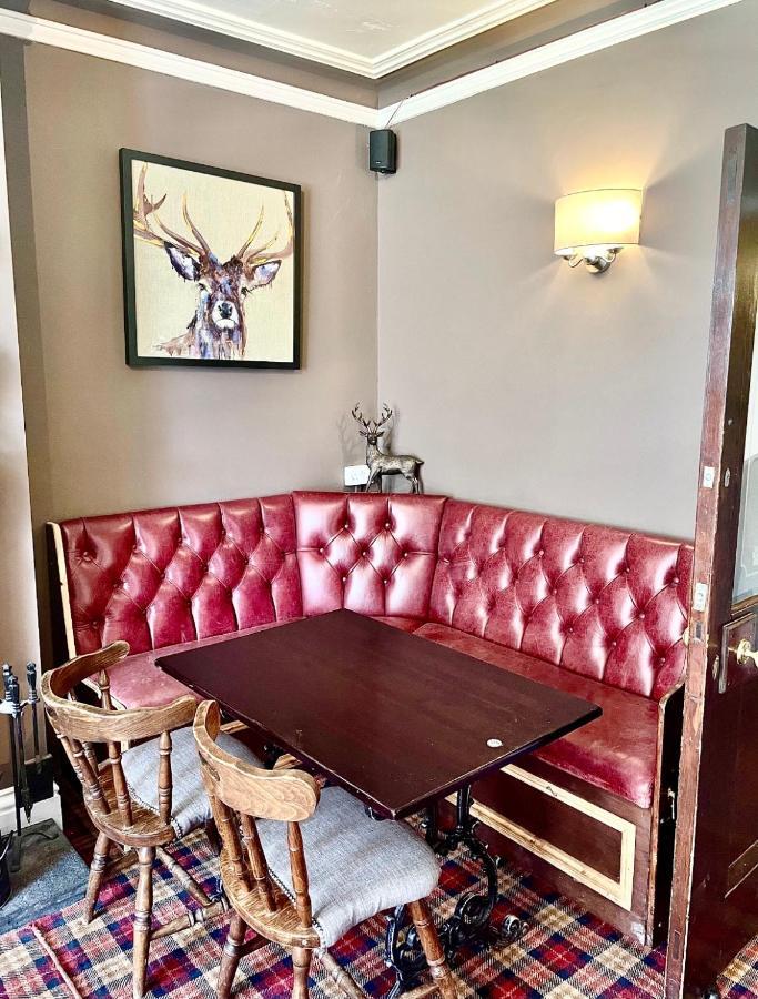 The Fylingdales Inn Robin Hood's Bay Esterno foto